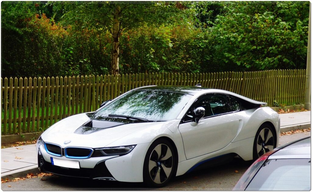 BMW i8의 특징